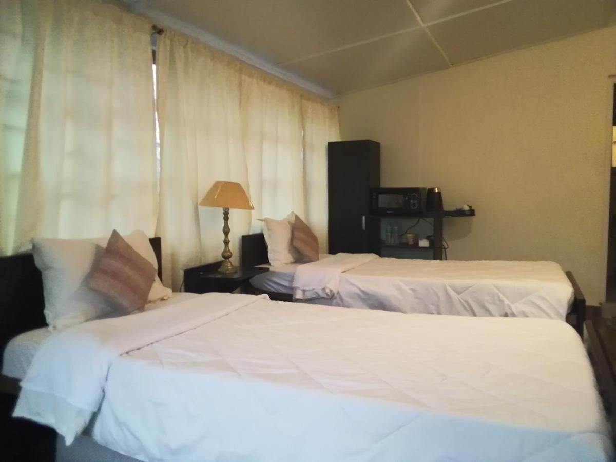Montevideo Boutique Homestay Shillong Bagian luar foto